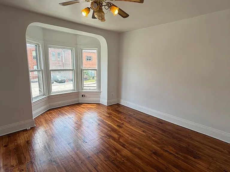 835 Linden Ave — Photo 20