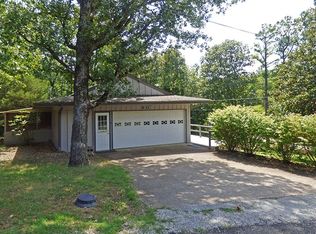 80 Iowa Dr, Cherokee Village, AR 72529