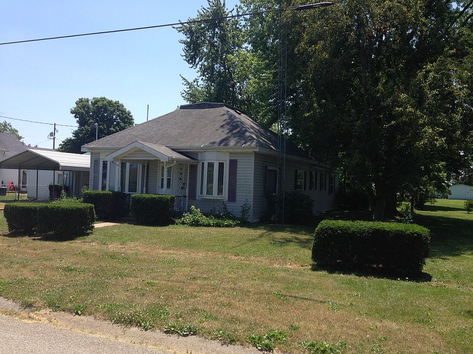 2nd image of 506 Maple St