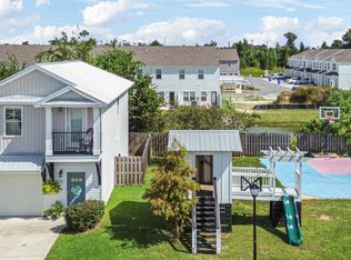 330 Raven Ln, Panama City, FL 32404