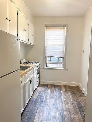 4th image of 29-15 Broadway #3R