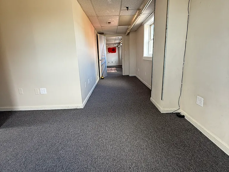 6 Nichols St #3 — Photo 6