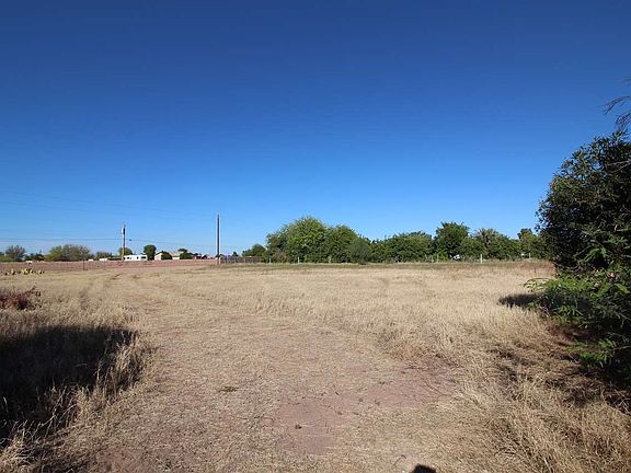 4th image of 17607 S Avenue A