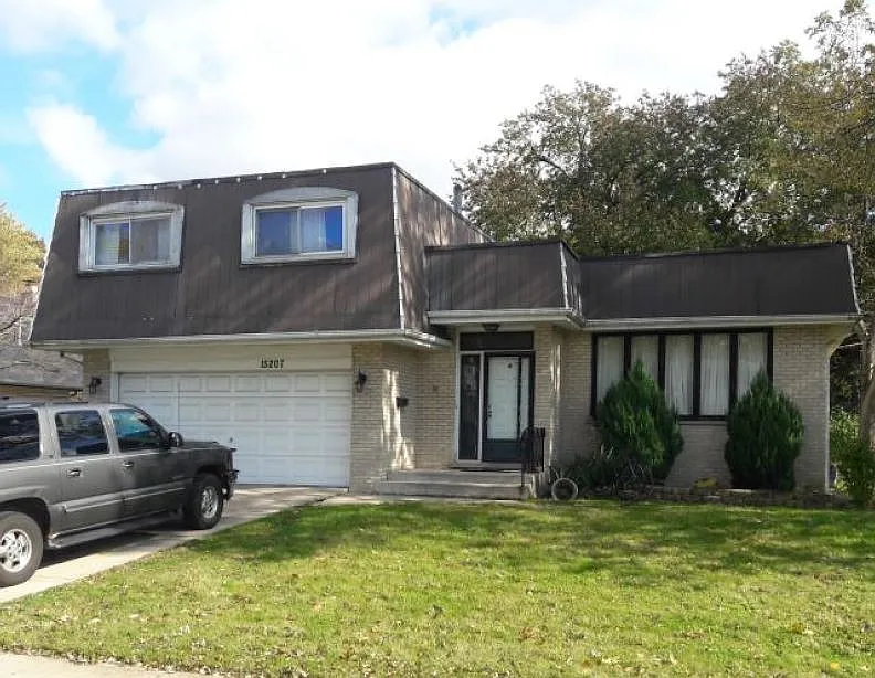 15207 Ingleside Ave photo 1