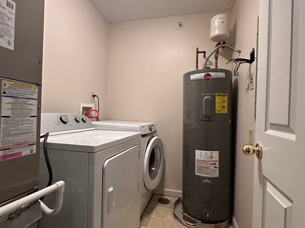 21 Indian Cove Cir #2, Oxford, OH 45056