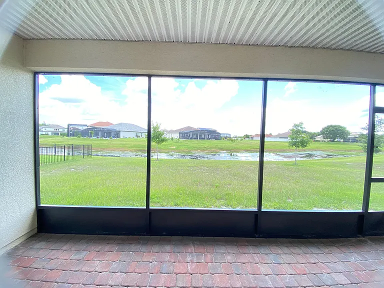 2751 Rialto Ct — Photo 40