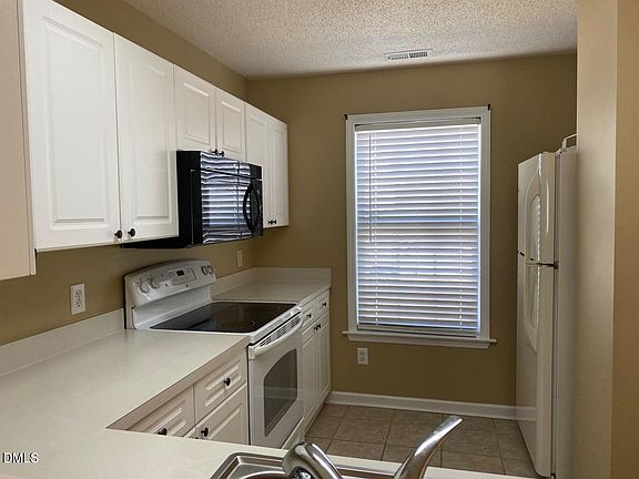 5th image of 2652 Blackwolf Run Ln