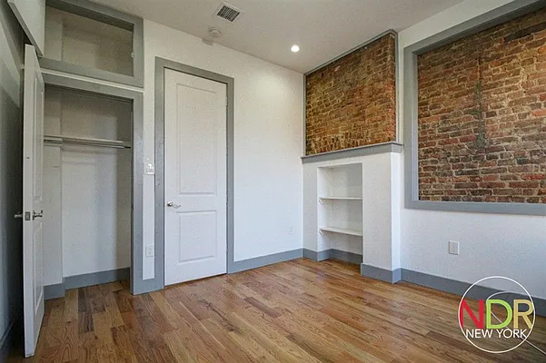 Rented by Next Door Realty NYC | media 16