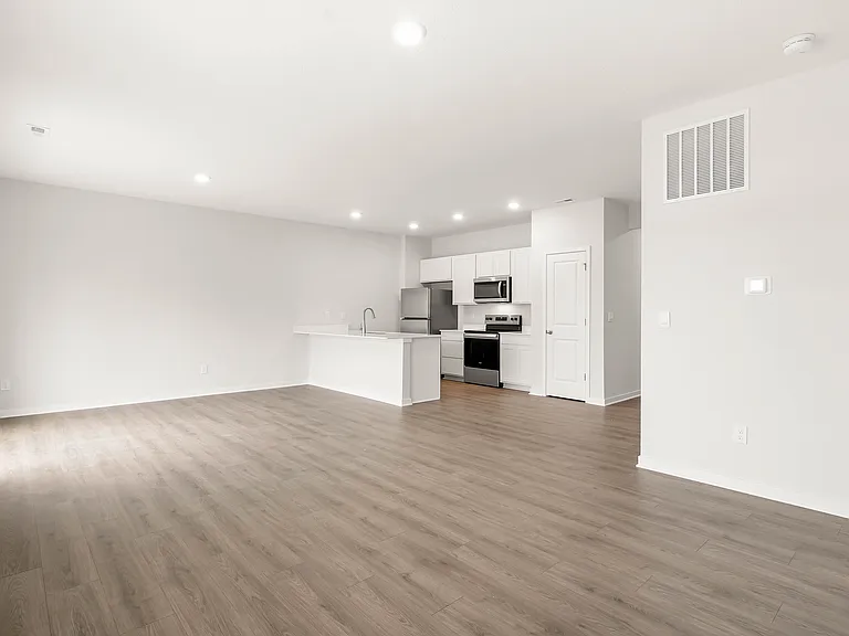 954 Sherwood Loop — Photo 14