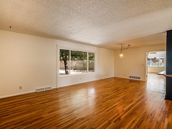 5th image of 6513 Northland Ave NE