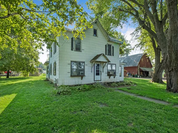 724 Park Ave, Hamburg, MN 55339