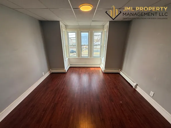 834 Eastern Ave #2, Fall River, MA 02723