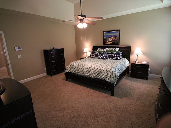 Spacious Master Bedroom 