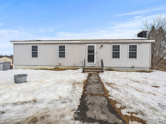 2nd image of 611 Horseback Road