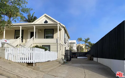84 N Palm St Photo 1