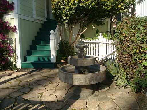 2nd image of 2721 E Cliff Dr