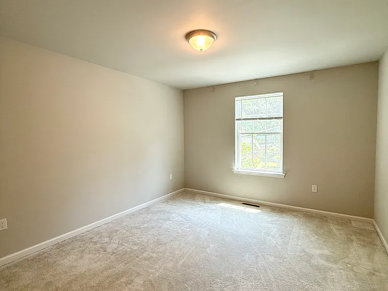 358 E Nesquehoning St — Photo 17