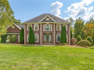 2030 Jefferson Oaks Dr, Rural Hall, NC 27045