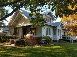 1122 Ella St, Beatrice, NE 68310