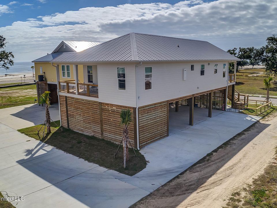 438 Woodward Ave, Gulfport, MS 39501 Zillow