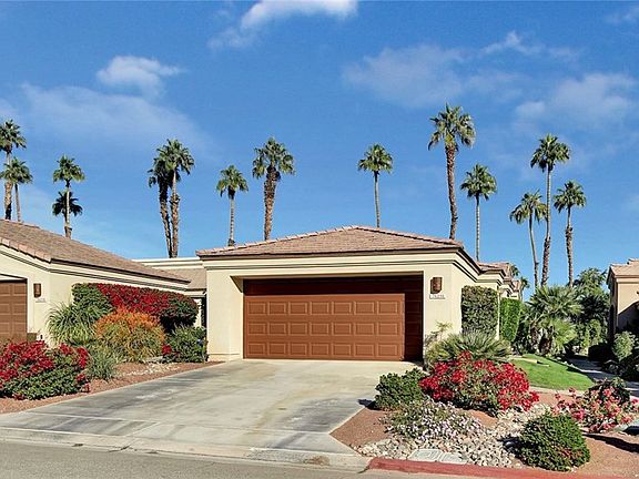 3rd image of 76216 Honeysuckle Dr