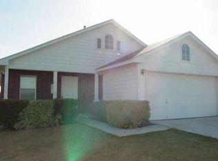 221 Spring Branch Dr, Kyle, TX 78640