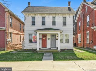 145 N State St #147, Ephrata, PA 17522