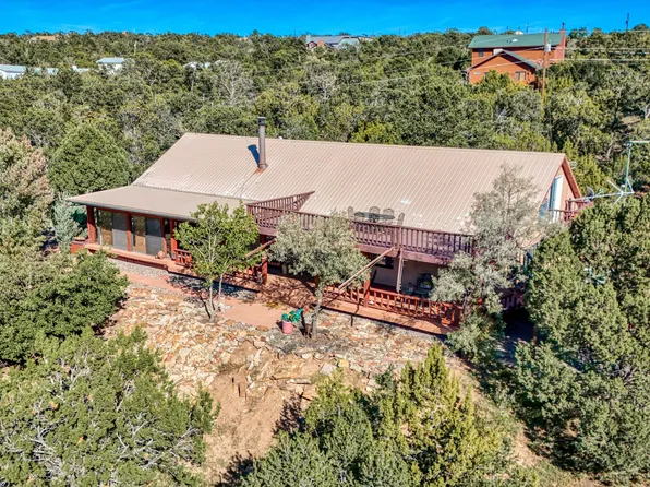 54 Sangre De Cristo Dr, Cedar Crest, NM 87008