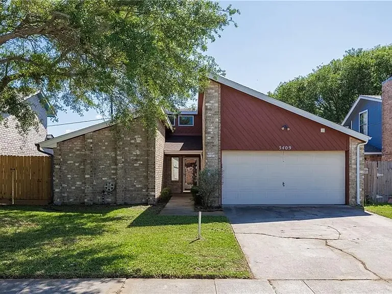 5409 Crossgate Dr S — Photo 1