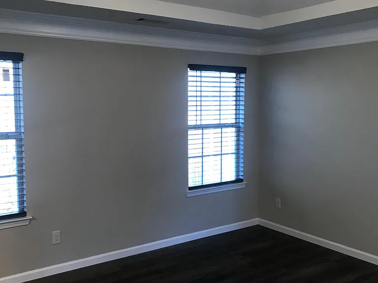 655 Escalade Dr — Photo 22