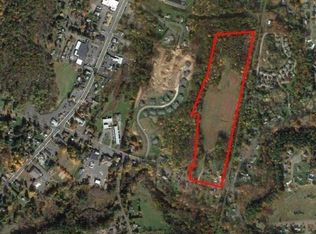 42 Depot St, Southwick, MA 01077