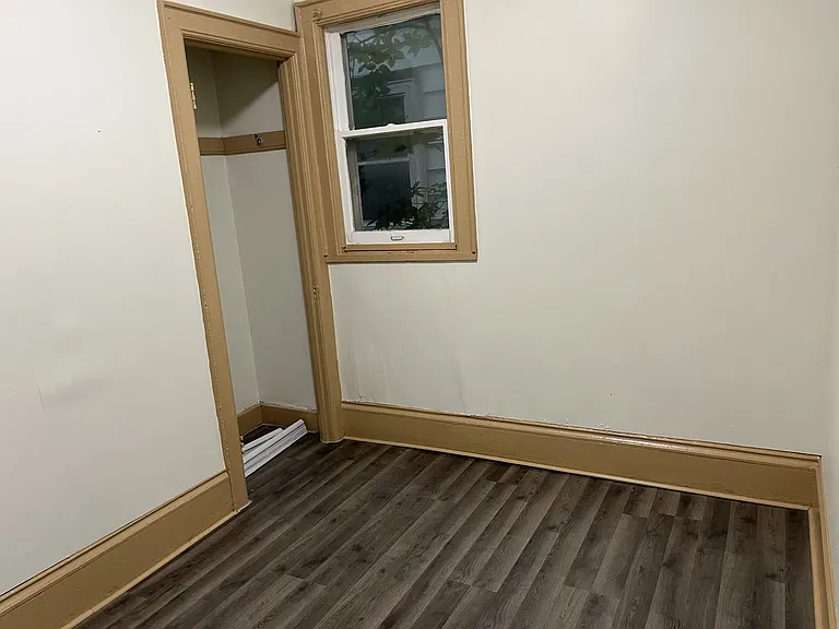 2818-2818A N 33rd St. - Duplex — Photo 11