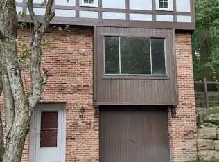 531 Kingsberry Ct, Pittsburgh, PA