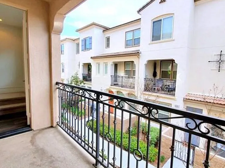 6393 Peacock Ct — Photo 3