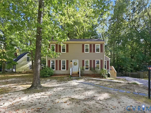 7717 Valencia Rd, Chesterfield, VA 23832