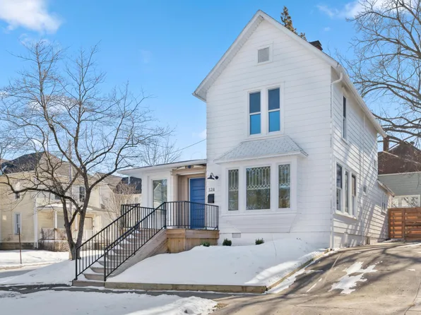 124 E Sugar St, Mount Vernon, OH 43050