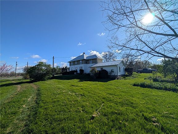 5th image of 6548 Townline Rd