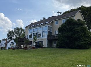 141 Saint Johns Road, Ridgefield, CT 06877