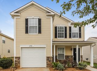 6703 Wicked Oak Ln, Charlotte, NC 28216