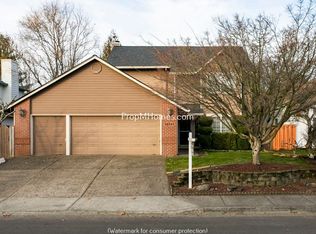 16067 SW Red Clover Ln, Sherwood, OR