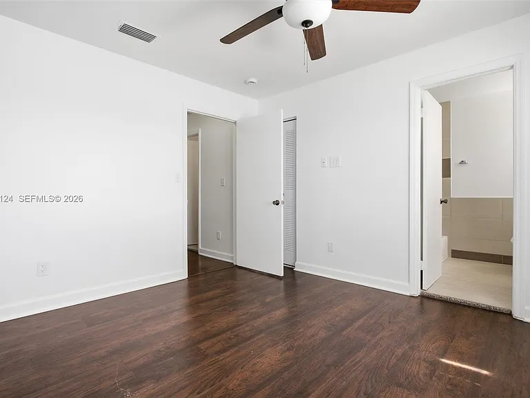 17530 SW 139th Ct — Photo 16