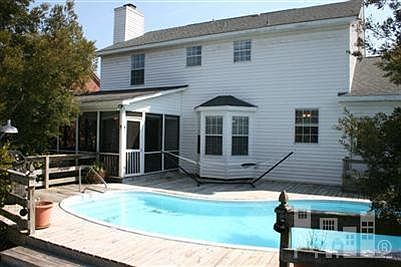 2nd image of 628 N Colony Circle