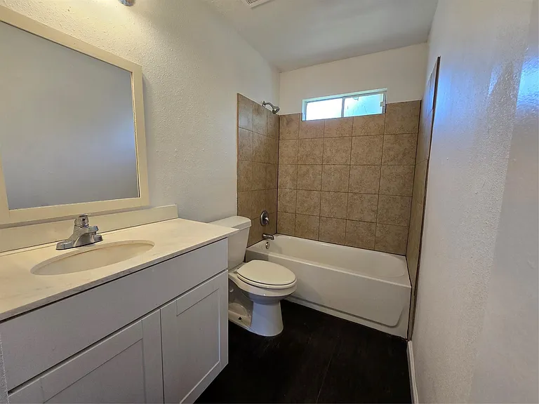 5543 Ambern Dr — Photo 14