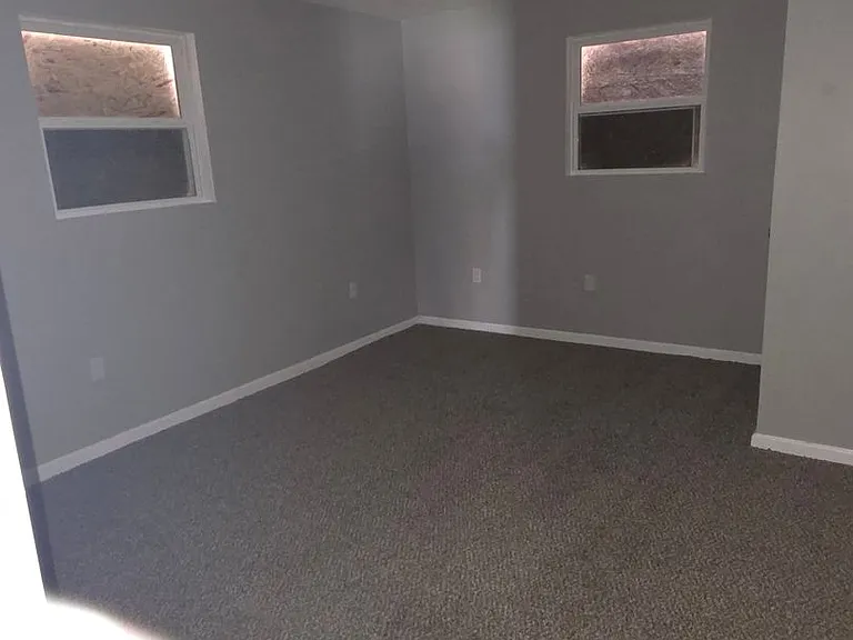 1420 Williams St — Photo 8