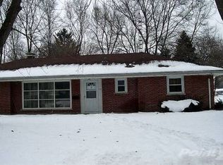 943 Hammond Ave, Aurora, IL 60506