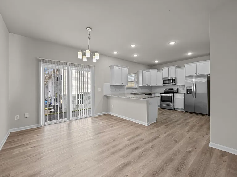 The Grove Residences — Photo 12