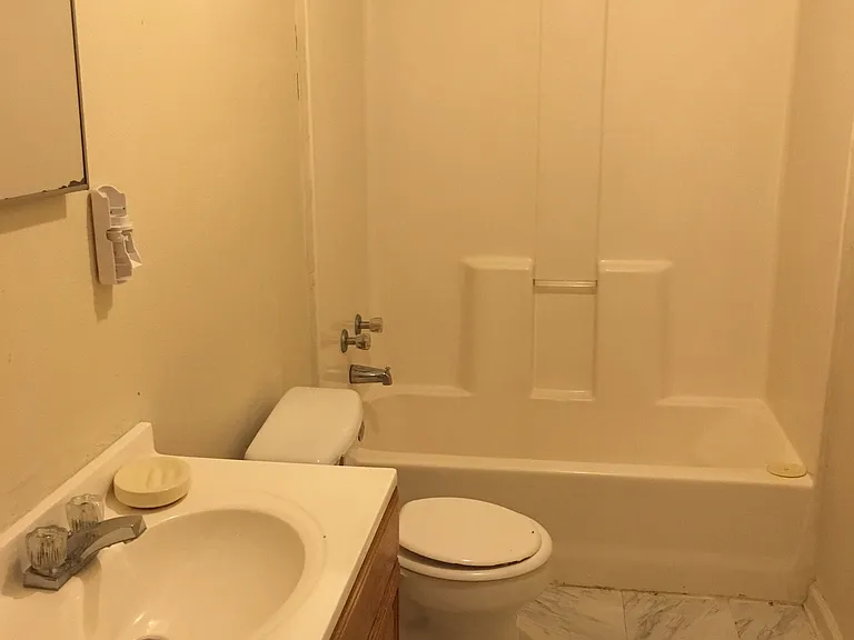 455 Orange Loop — Photo 6