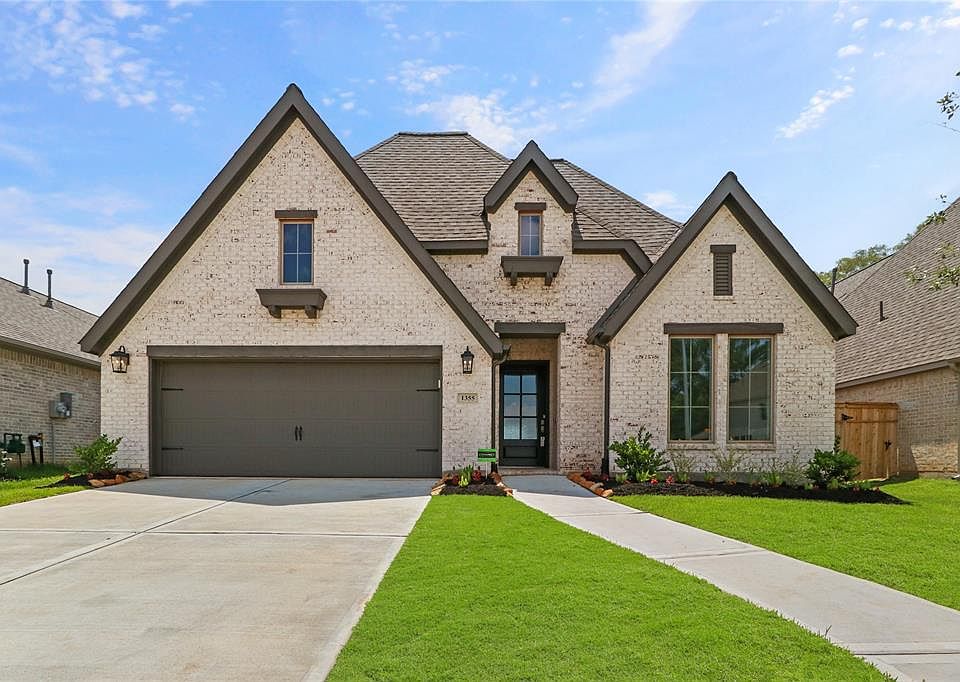 1st image of 1355 Park Path Drive