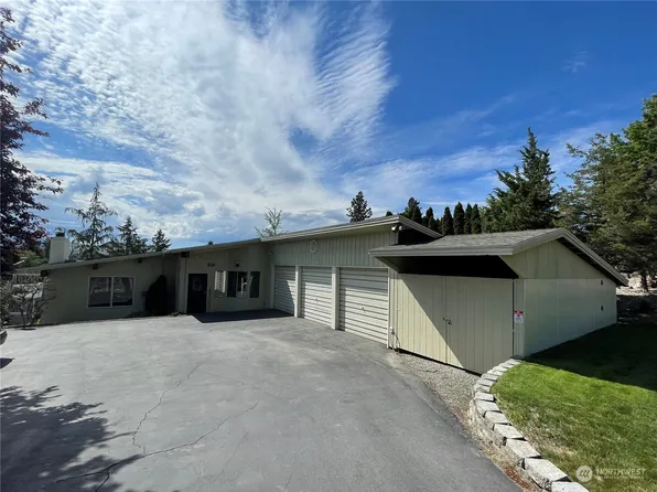 116 Hale Avenue W, Omak, WA 98841
