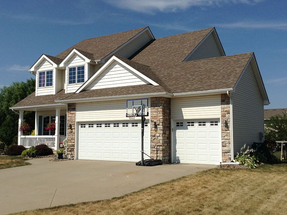 3 car garage